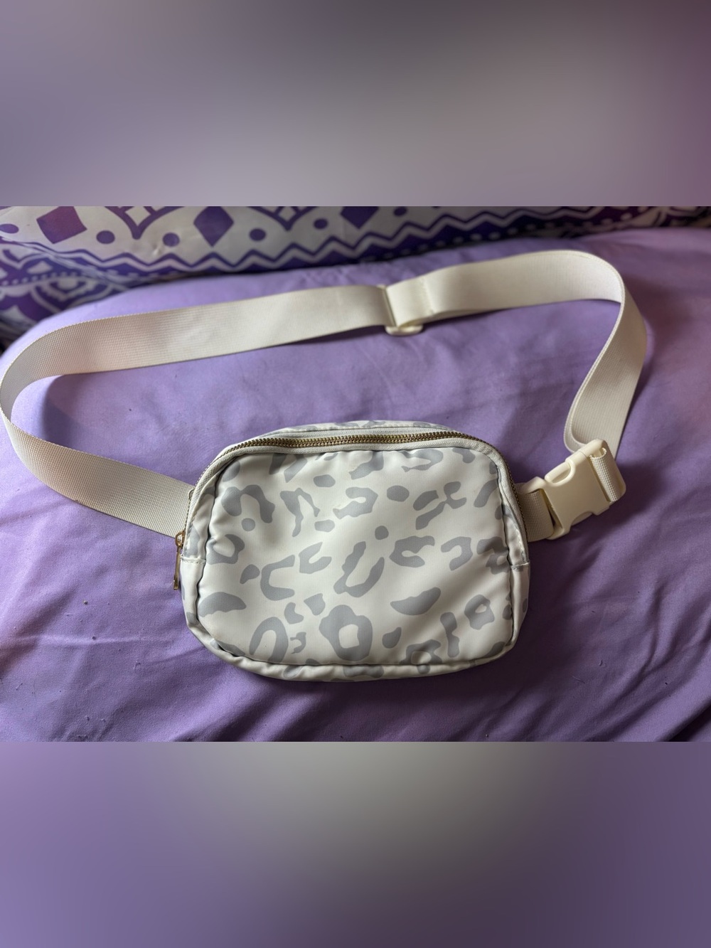 SHEIN Cream Crossbody Waist Bag with Gray Leopard Print